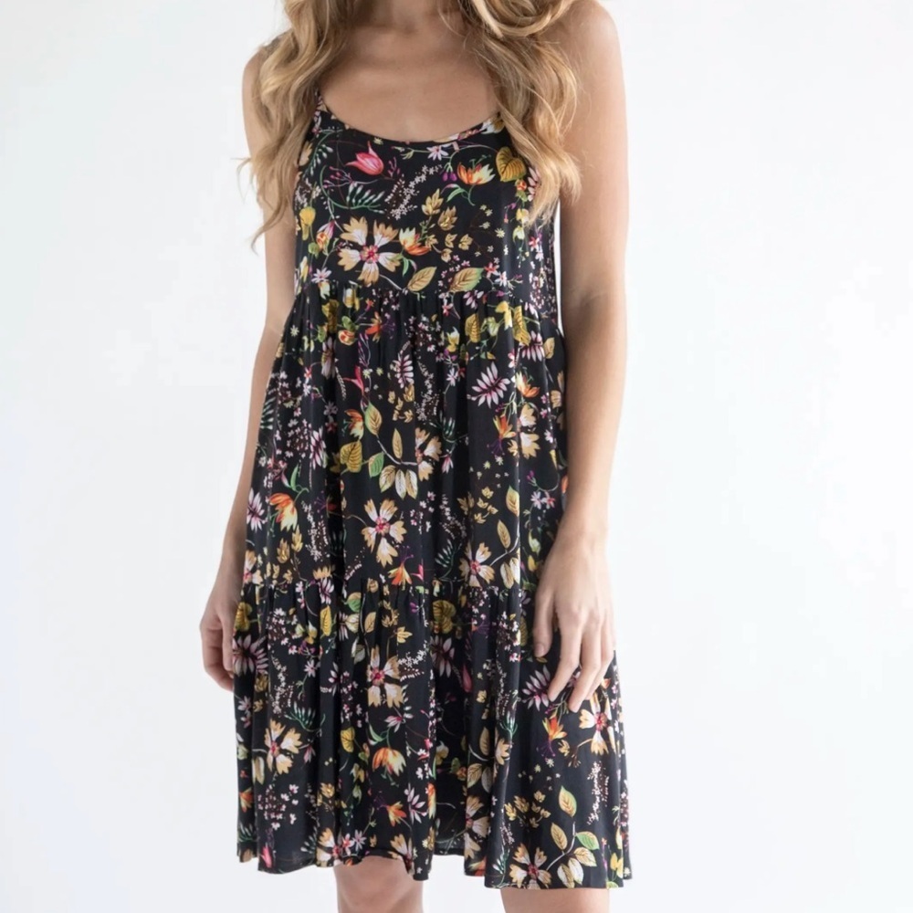 Natural Life Madi Black Floral Slip Dress SIZE LARGE